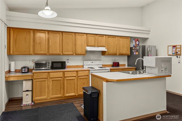 3818 154th Street E, Tacoma, WA 98446