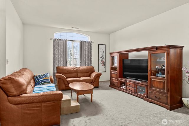 3818 154th Street E, Tacoma, WA 98446