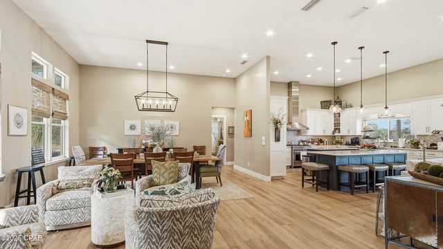 3520 Lodge Drive, Chipley, FL 32428