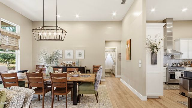 3520 Lodge Drive, Chipley, FL 32428