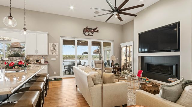 3520 Lodge Drive, Chipley, FL 32428