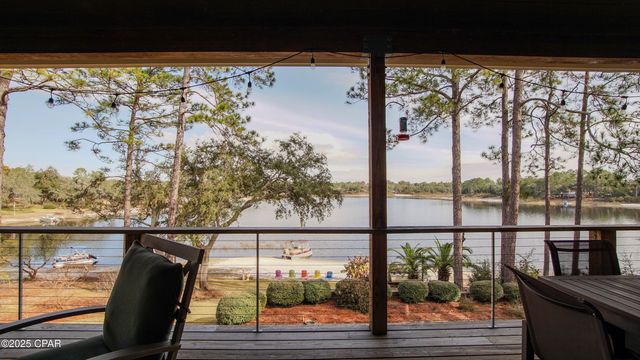 3520 Lodge Drive, Chipley, FL 32428