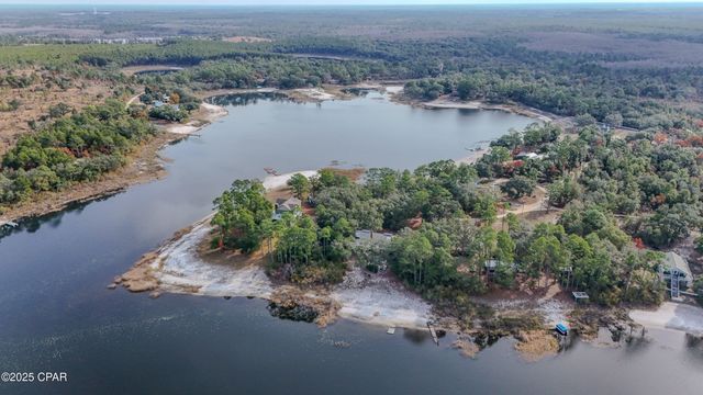 3520 Lodge Drive, Chipley, FL 32428