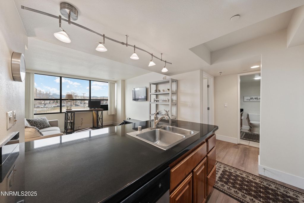 450 N Arlington Avenue UNIT 308, Reno, NV 89503