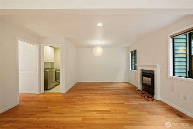 3514 208th Place NE, Sammamish, WA 98074