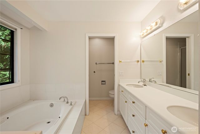 3514 208th Place NE, Sammamish, WA 98074