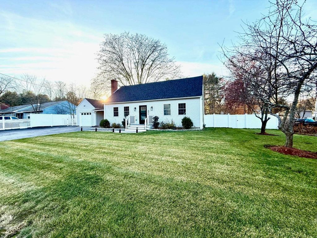 375 Main Dunstable Road, Nashua, NH 03062