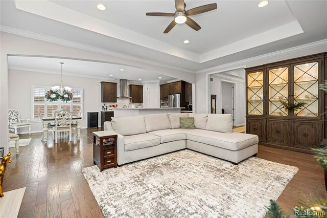 6506 Legacy Woods Trail, West Bloomfield, MI 48322