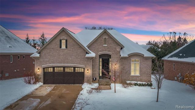 6506 Legacy Woods Trail, West Bloomfield, MI 48322
