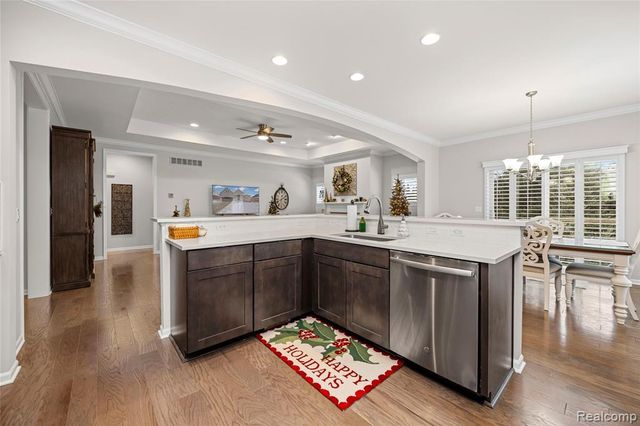 6506 Legacy Woods Trail, West Bloomfield, MI 48322