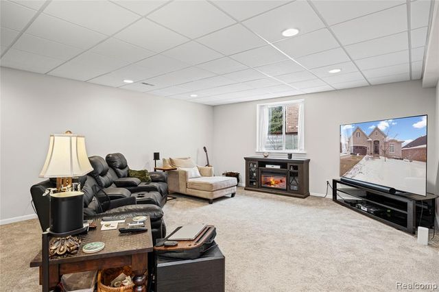 6506 Legacy Woods Trail, West Bloomfield, MI 48322