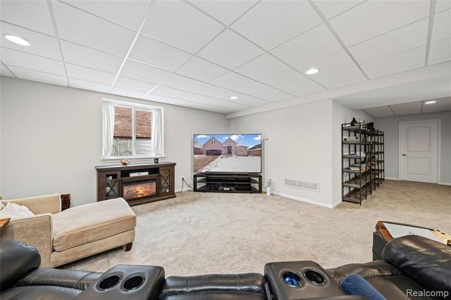 6506 Legacy Woods Trail, West Bloomfield, MI 48322