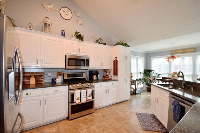 3671 QUAIL CREEK Drive, Buford, GA 30519