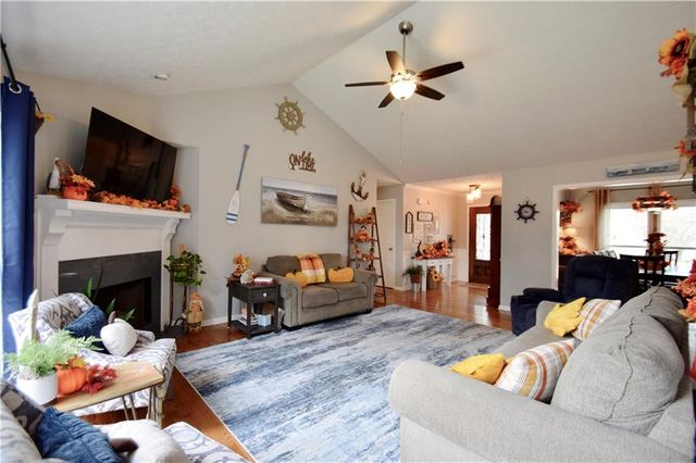 3671 QUAIL CREEK Drive, Buford, GA 30519