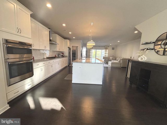 23685 HOPEWELL MANOR TER, Ashburn, VA 20148