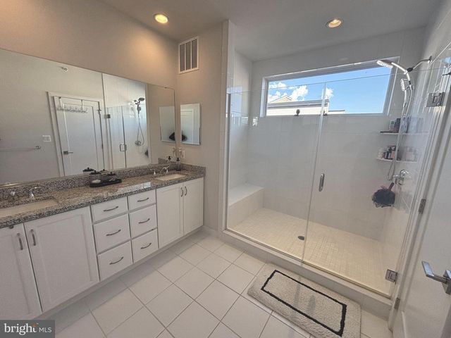 23685 HOPEWELL MANOR TER, Ashburn, VA 20148