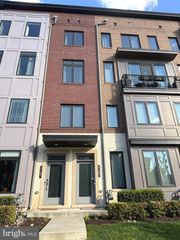 23685 HOPEWELL MANOR TER, Ashburn, VA 20148