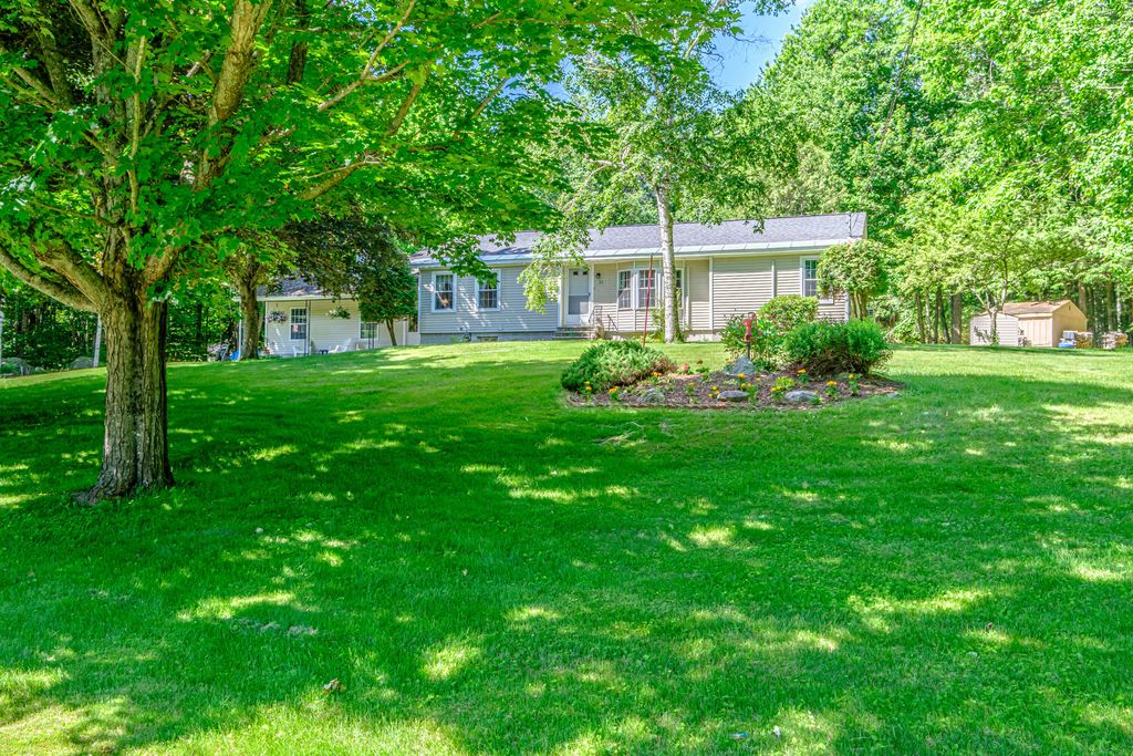 23 Perkins Road, Mechanic Falls, ME 04256 — photo 4
