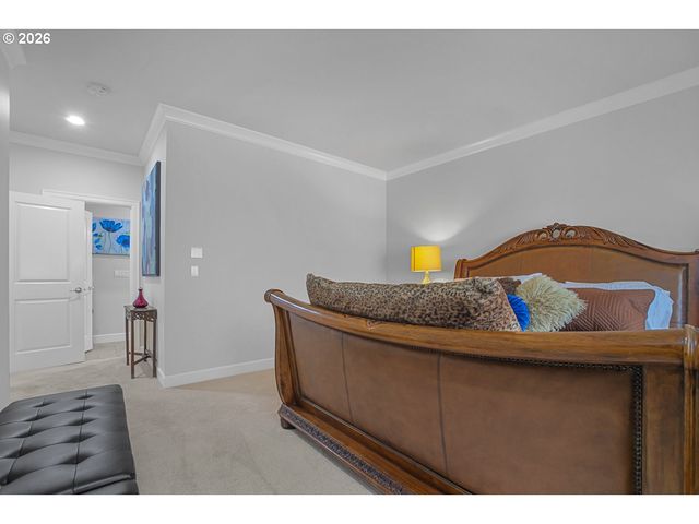 4728 CAMBRIDGE Ct, Lake Oswego, OR 97035