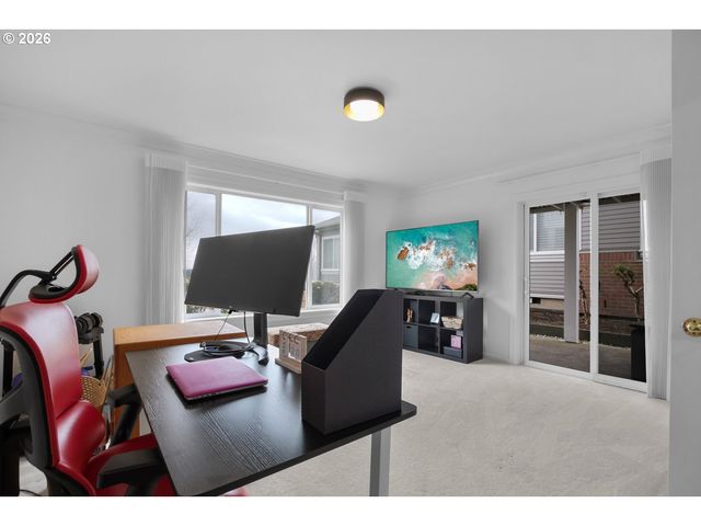 4728 CAMBRIDGE Ct, Lake Oswego, OR 97035