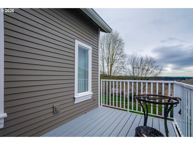 4728 CAMBRIDGE Ct, Lake Oswego, OR 97035