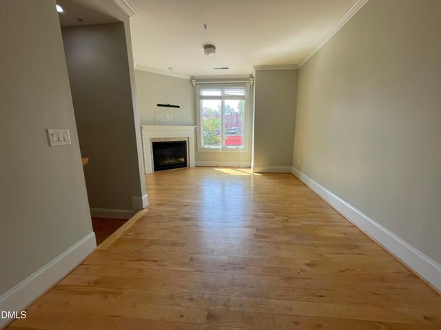 400 W Rosemary Street Unit 107, Chapel Hill, NC 27516