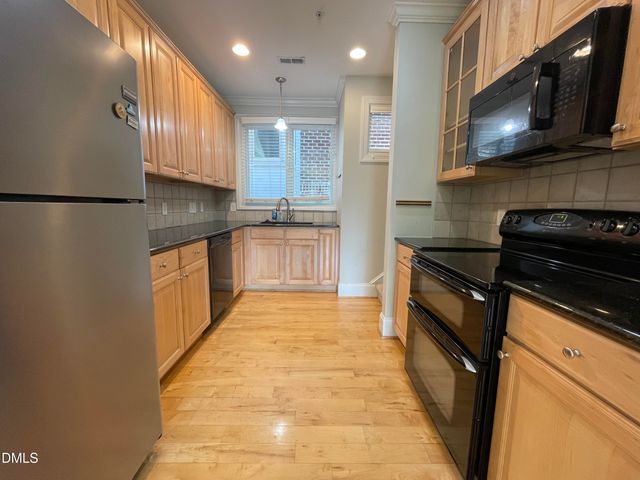 400 W Rosemary Street Unit 107, Chapel Hill, NC 27516