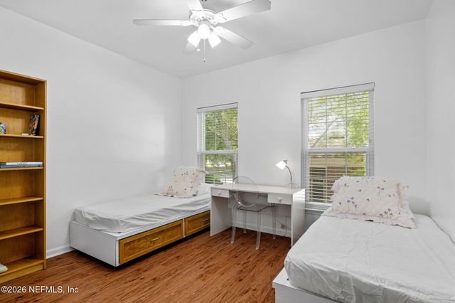 10901 BURNT MILL Road 104, Jacksonville, FL 32256