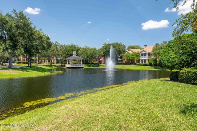 10901 BURNT MILL Road 104, Jacksonville, FL 32256