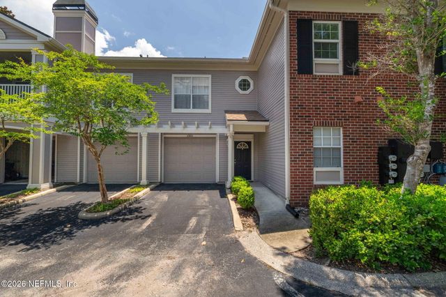 10901 BURNT MILL Road 104, Jacksonville, FL 32256