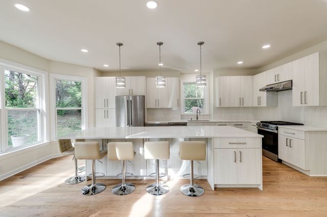 415 Enclave Ct, Brentwood, TN 37027