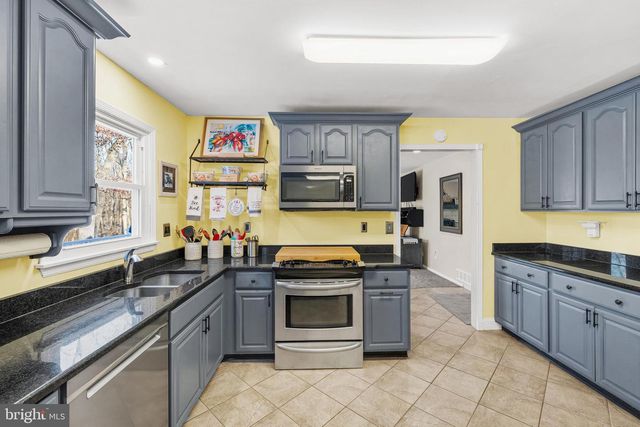 280 LAKEWOOD RD, New Egypt, NJ 08533