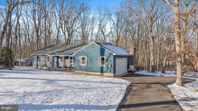 280 LAKEWOOD RD, New Egypt, NJ 08533