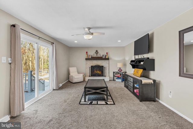 280 LAKEWOOD RD, New Egypt, NJ 08533