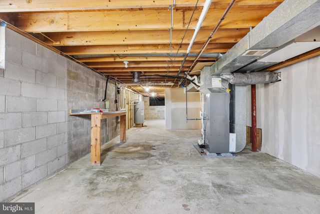 280 LAKEWOOD RD, New Egypt, NJ 08533