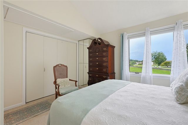 91 Windward Lane, Bristol, RI 02809