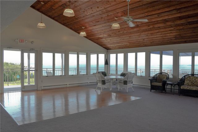 91 Windward Lane, Bristol, RI 02809