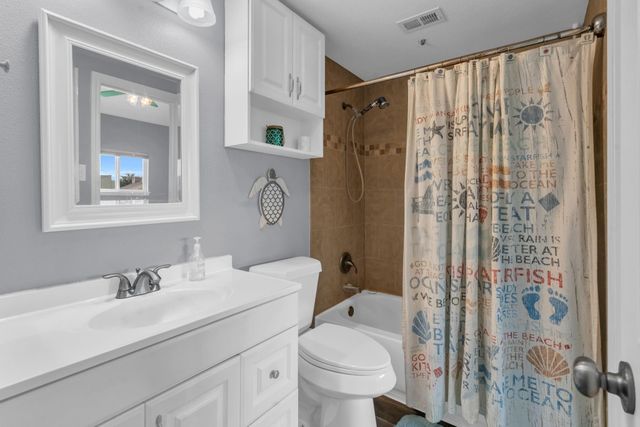 156 April Point Drive S, Conroe, TX 77356