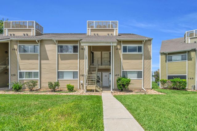 156 April Point Drive S, Conroe, TX 77356