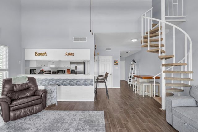 156 April Point Drive S, Conroe, TX 77356