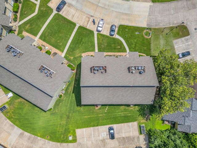 156 April Point Drive S, Conroe, TX 77356