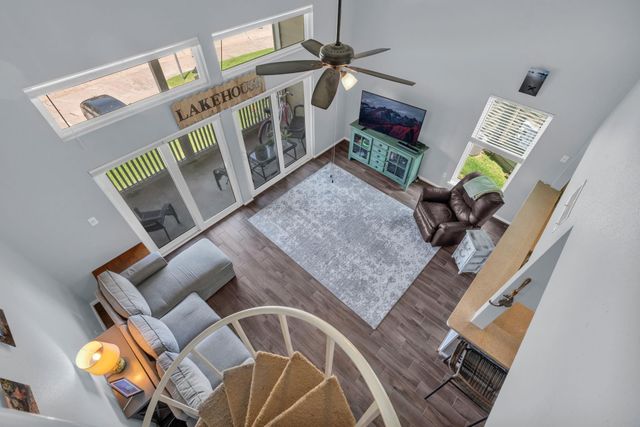 156 April Point Drive S, Conroe, TX 77356