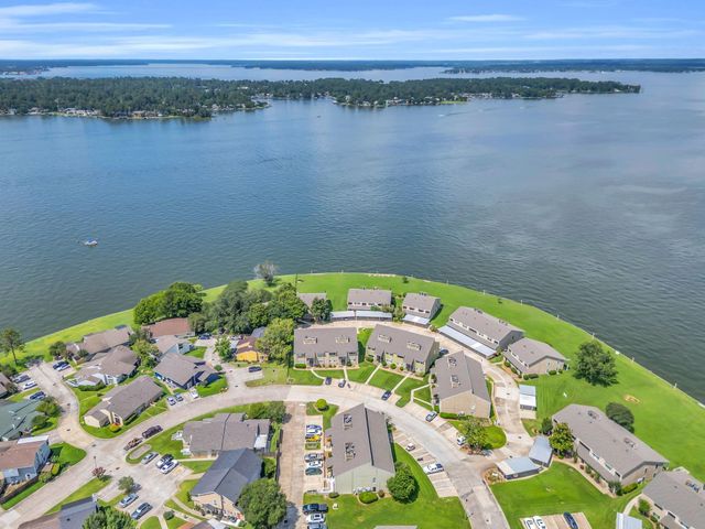 156 April Point Drive S, Conroe, TX 77356