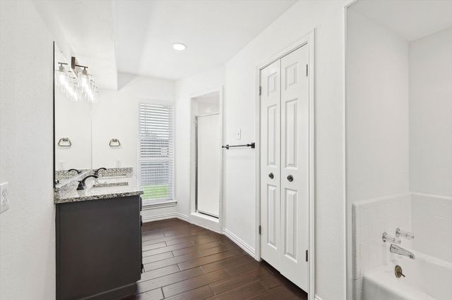 2201 Jamestown Court, Carrollton, TX 75006