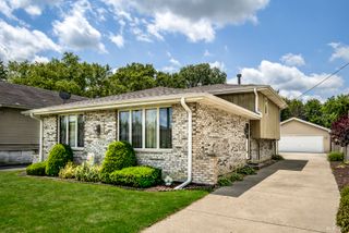 14224 Karlov Avenue, Crestwood, IL 60418