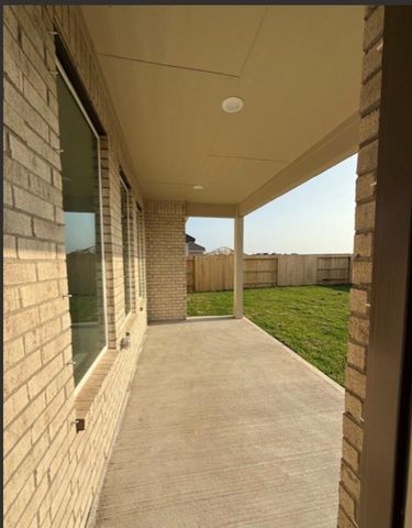 27016 West Rustlers Bend, Montgomery, TX 77316