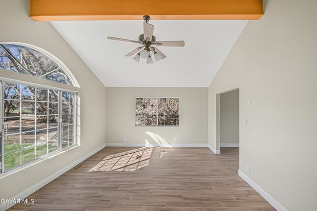 4621 W Avenue K12, Quartz Hill, CA 93536