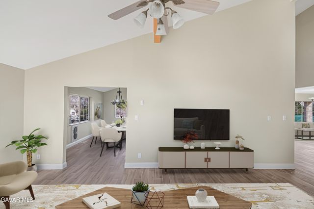 4621 W Avenue K12, Quartz Hill, CA 93536