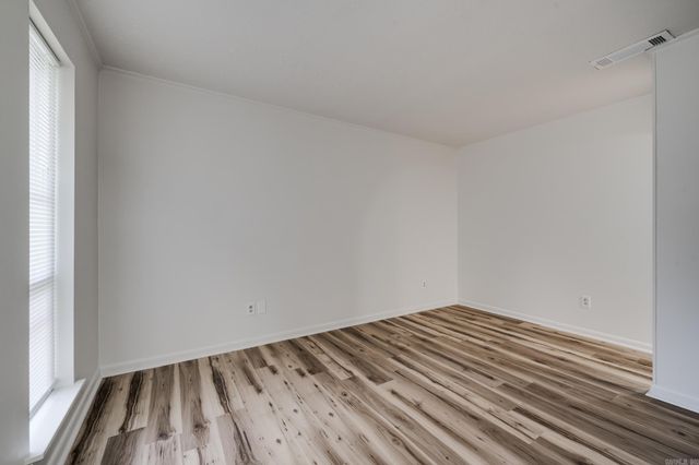 515 Shirley Cv, Jacksonville, AR 72076