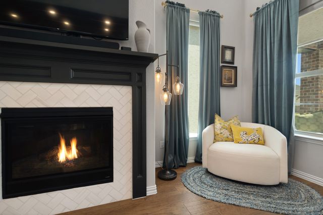 1117 Milfoil Drive, Justin, TX 76247